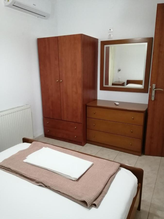 Irini Apartments Keramotí Buitenkant foto